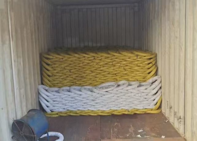 galvannized steel wires loaded in the container galvannized steel wires loaded in the container
