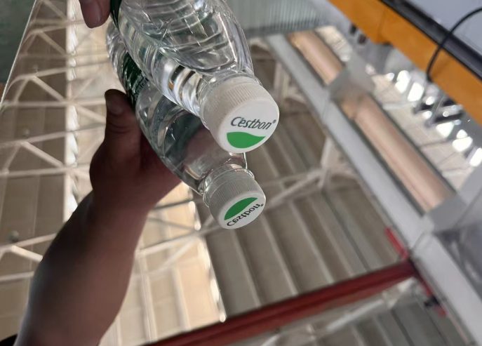 plates with mirror surface plates with mirror surface